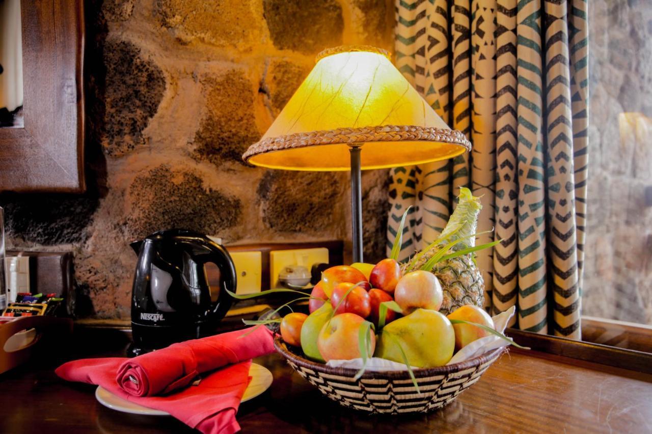 Kilaguni Serena Safari Lodge Tsavo Exteriör bild
