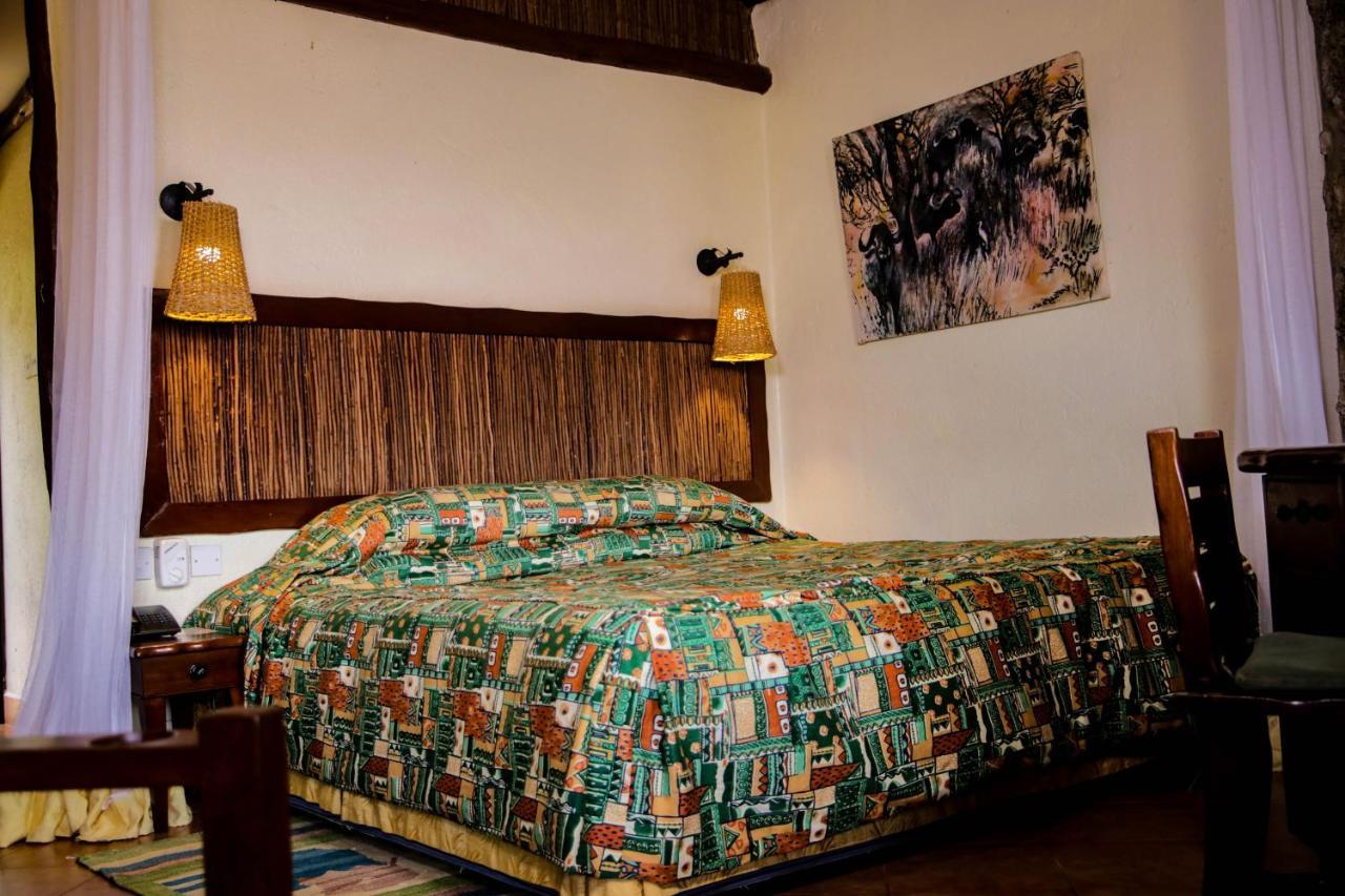 Kilaguni Serena Safari Lodge Tsavo Exteriör bild