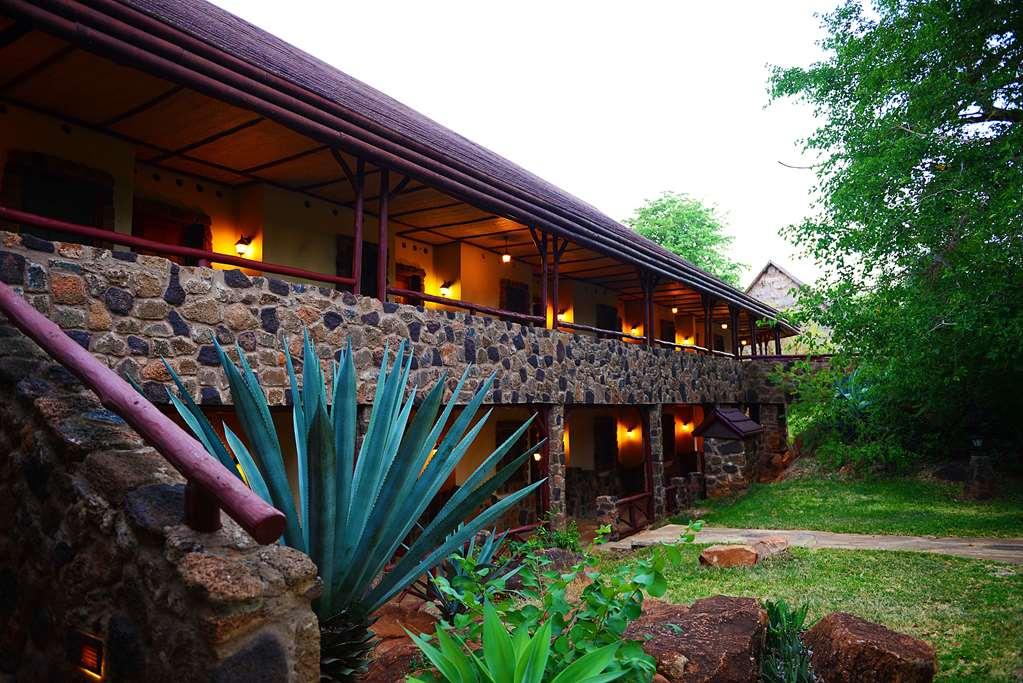 Kilaguni Serena Safari Lodge Tsavo Exteriör bild