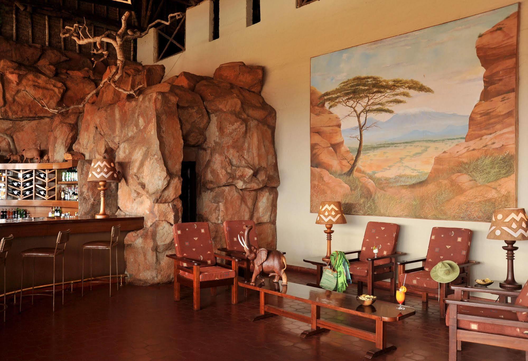 Kilaguni Serena Safari Lodge Tsavo Exteriör bild